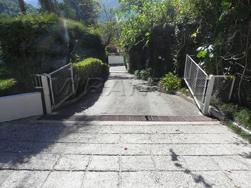 Sobrado de 150m² com 3 quartos em Jardim Entre Serras – Mairiporã