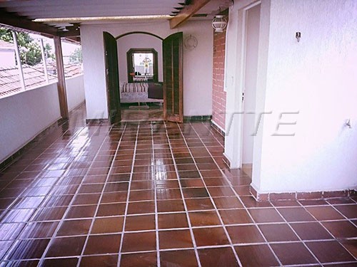 Sobrado de 305m² com 4 quartos em Vila Romana