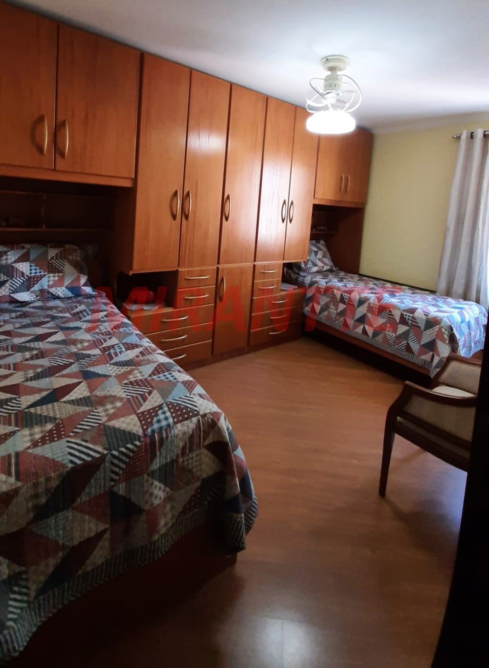 Apartamento de 75m² com 3 quartos em Jaçana