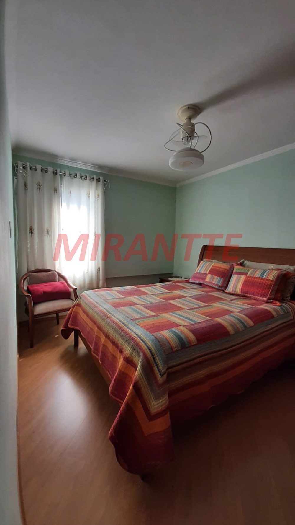 Apartamento de 75m² com 3 quartos em Jaçana