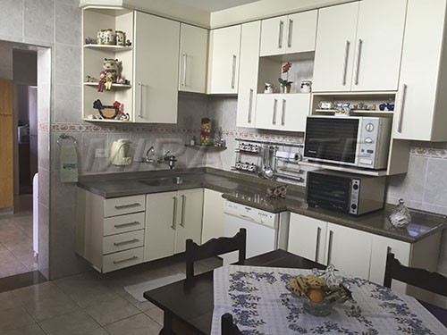 Sobrado de 140m² com 3 quartos em Sacoma