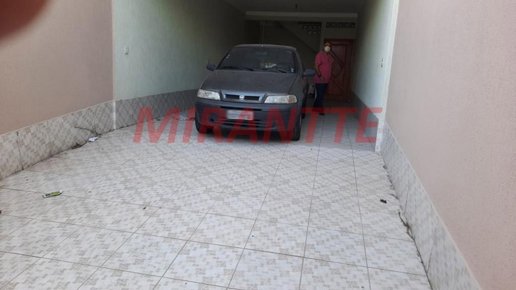 Sobrado de 215m² com 3 quartos em Piqueri