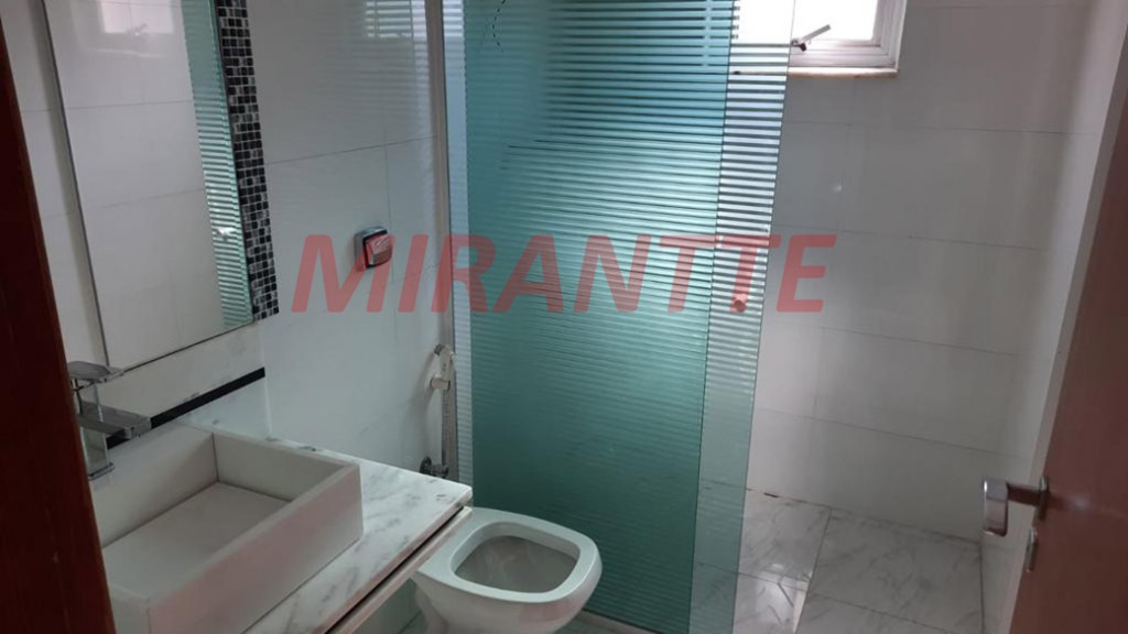 Sobrado de 215m² com 3 quartos em Piqueri