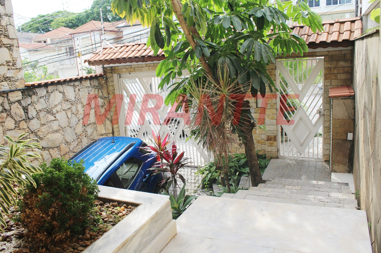 Sobrado de 530m² com 3 quartos em Jardim São Paulo