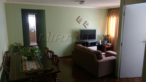 Apartamento de 63m² com 2 quartos em Barro Branco