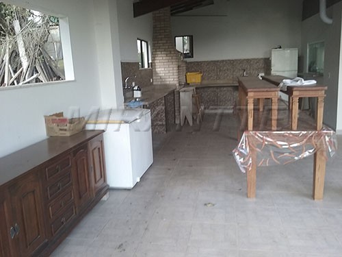 ChÁcara de 400m² com 4 quartos em Serra da Cantareira
