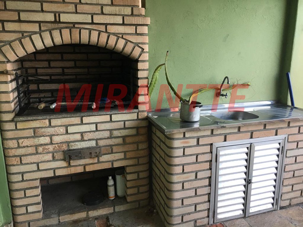 Sobrado de 326m² com 4 quartos em Jardim Leonor Mendes De Barros