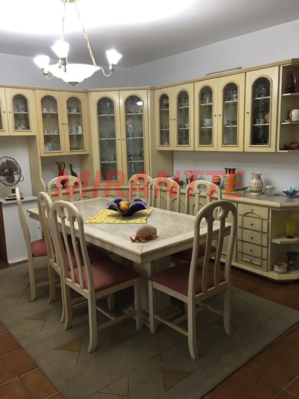 Sobrado de 326m² com 4 quartos em Jardim Leonor Mendes De Barros