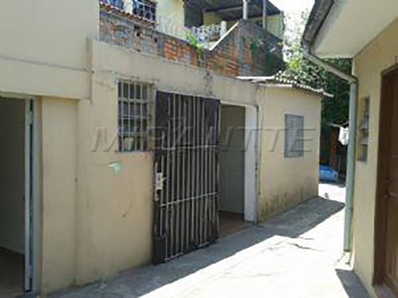 Casa terrea de 150m² com 4 quartos em Vila Francos