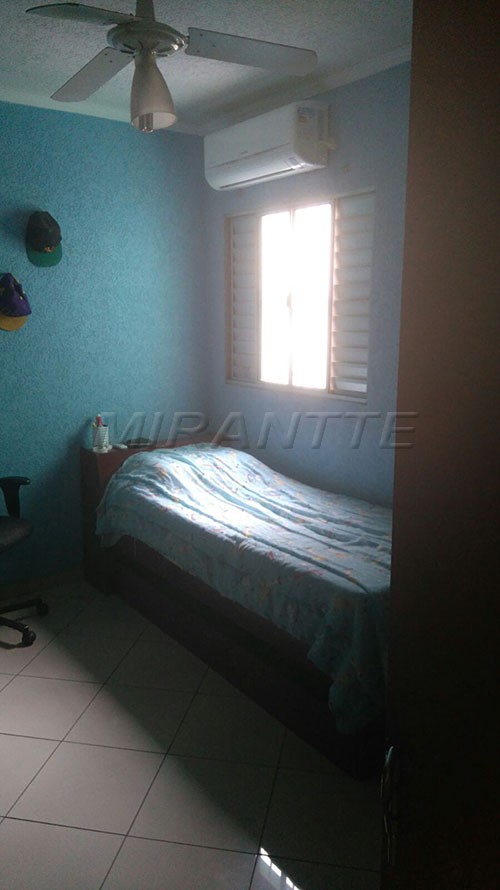 Sobrado de 240m² com 4 quartos em Parque Edu Chaves