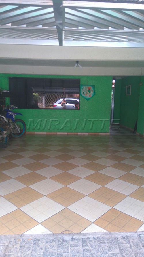 Sobrado de 240m² com 4 quartos em Parque Edu Chaves