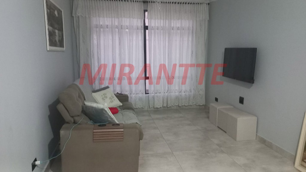 Apartamento de 92m² com 2 quartos em Santa Teresinha