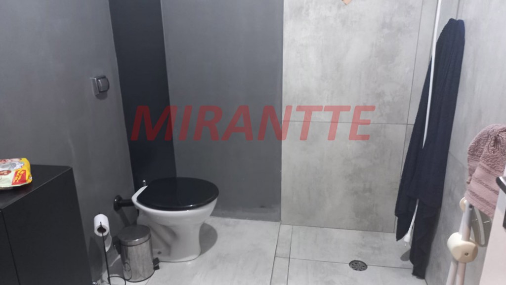 Apartamento de 92m² com 2 quartos em Santa Teresinha