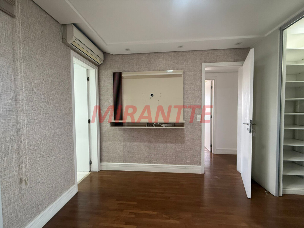 Apartamento de 140m² com 3 quartos em Santa Teresinha