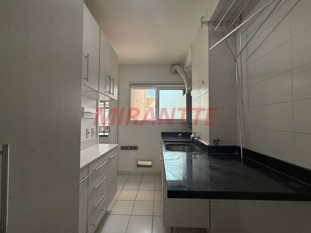 Apartamento de 140m² com 3 quartos em Santa Teresinha