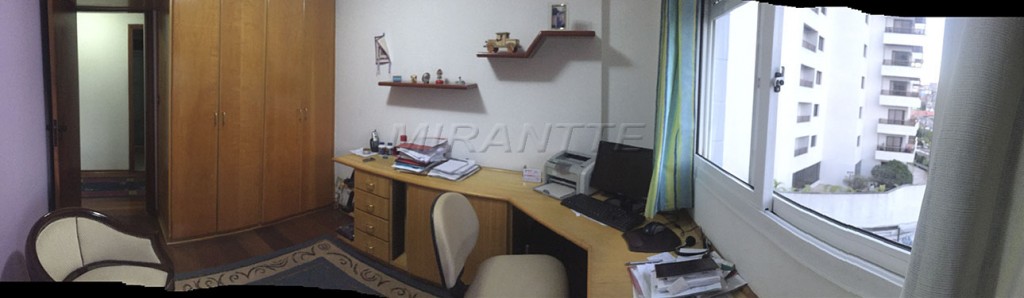 Apartamento de 110m² com 3 quartos em Água Fria