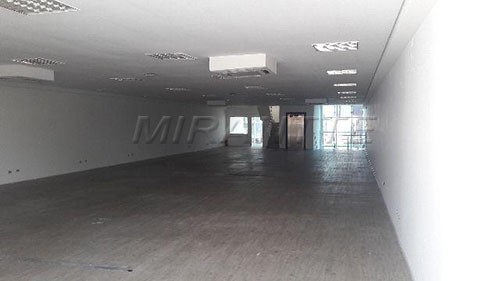Comercial de 1800m² em Mooca
