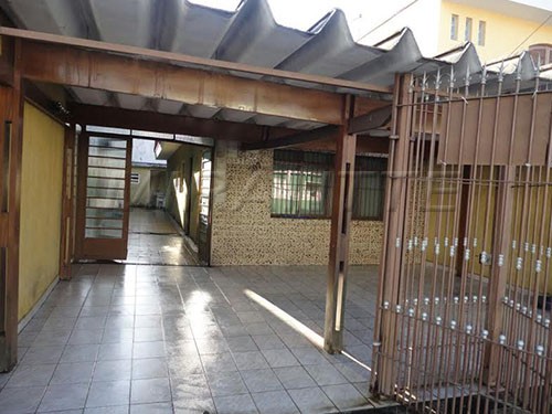 Casa terrea de 100m² com 2 quartos em Parque Edu Chaves