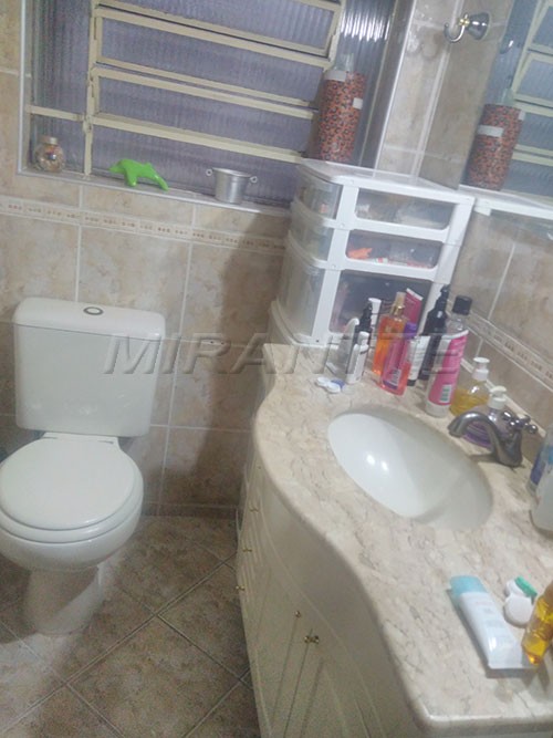 Sobrado de 177m² com 3 quartos em Santa Teresinha