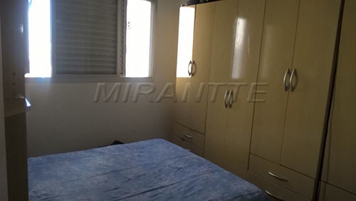 Apartamento com 3 quartos em Santana