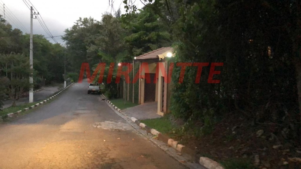 Terreno de 1500m² em Serra Da Cantareira