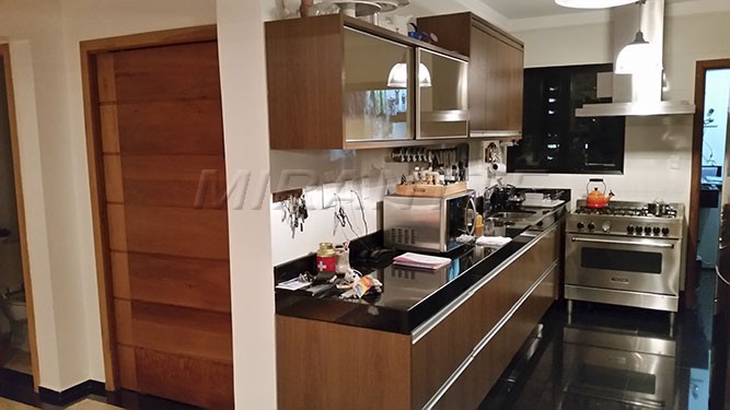 Apartamento com 3 quartos em Santana