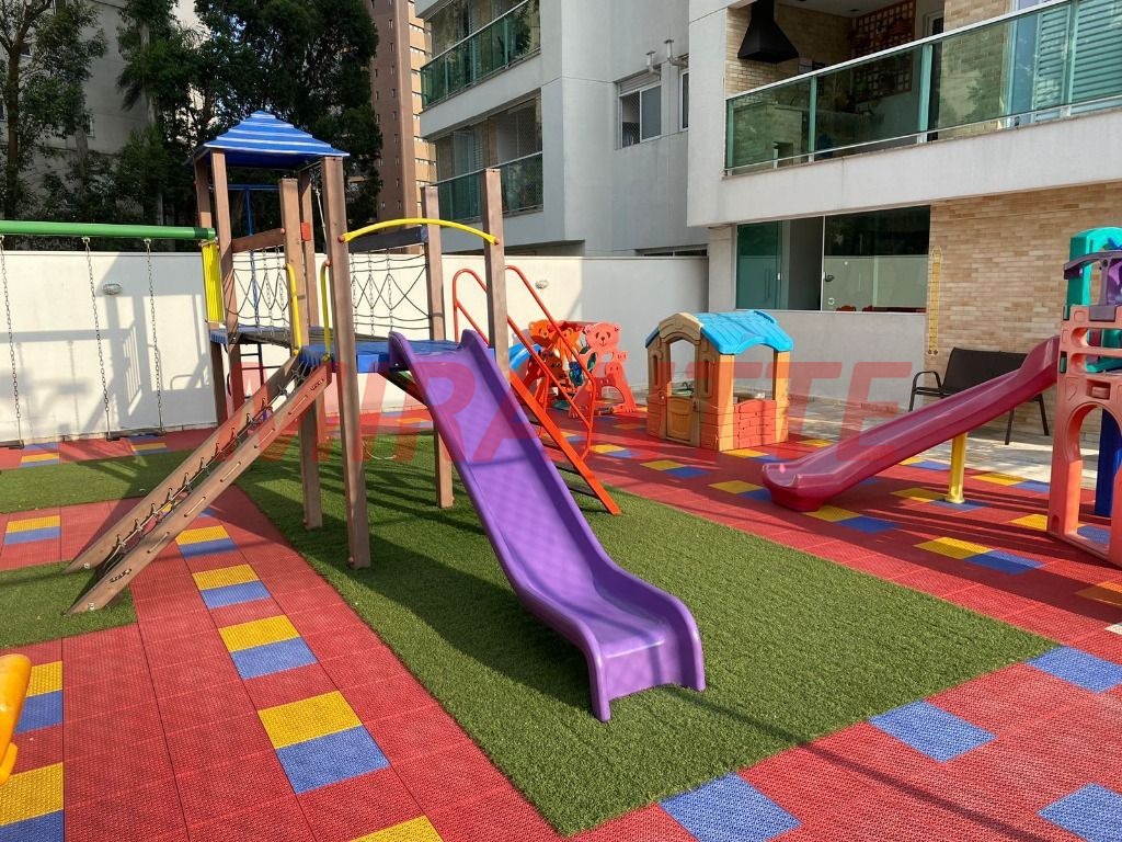 Apartamento de 65m² com 2 quartos em Santana