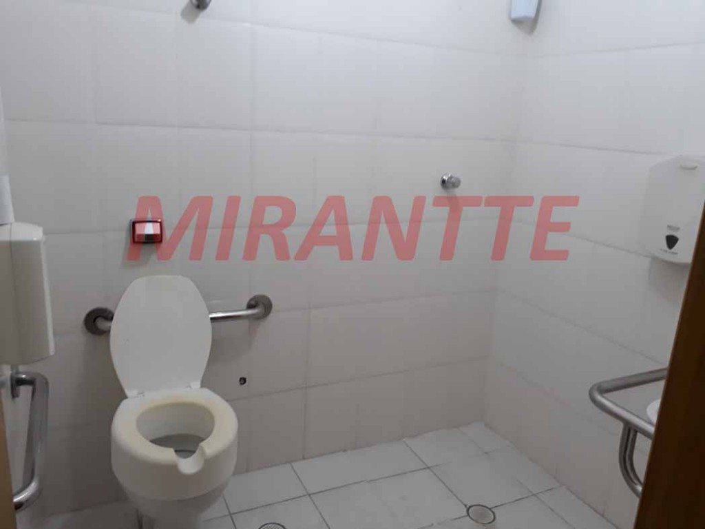 Comercial de 203m² em Santana
