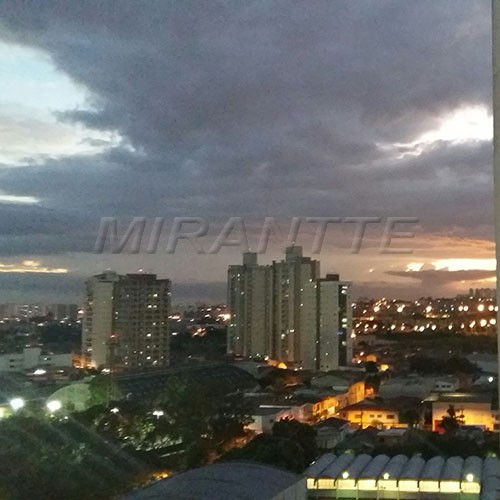Apartamento com 2 quartos em Vila Bela