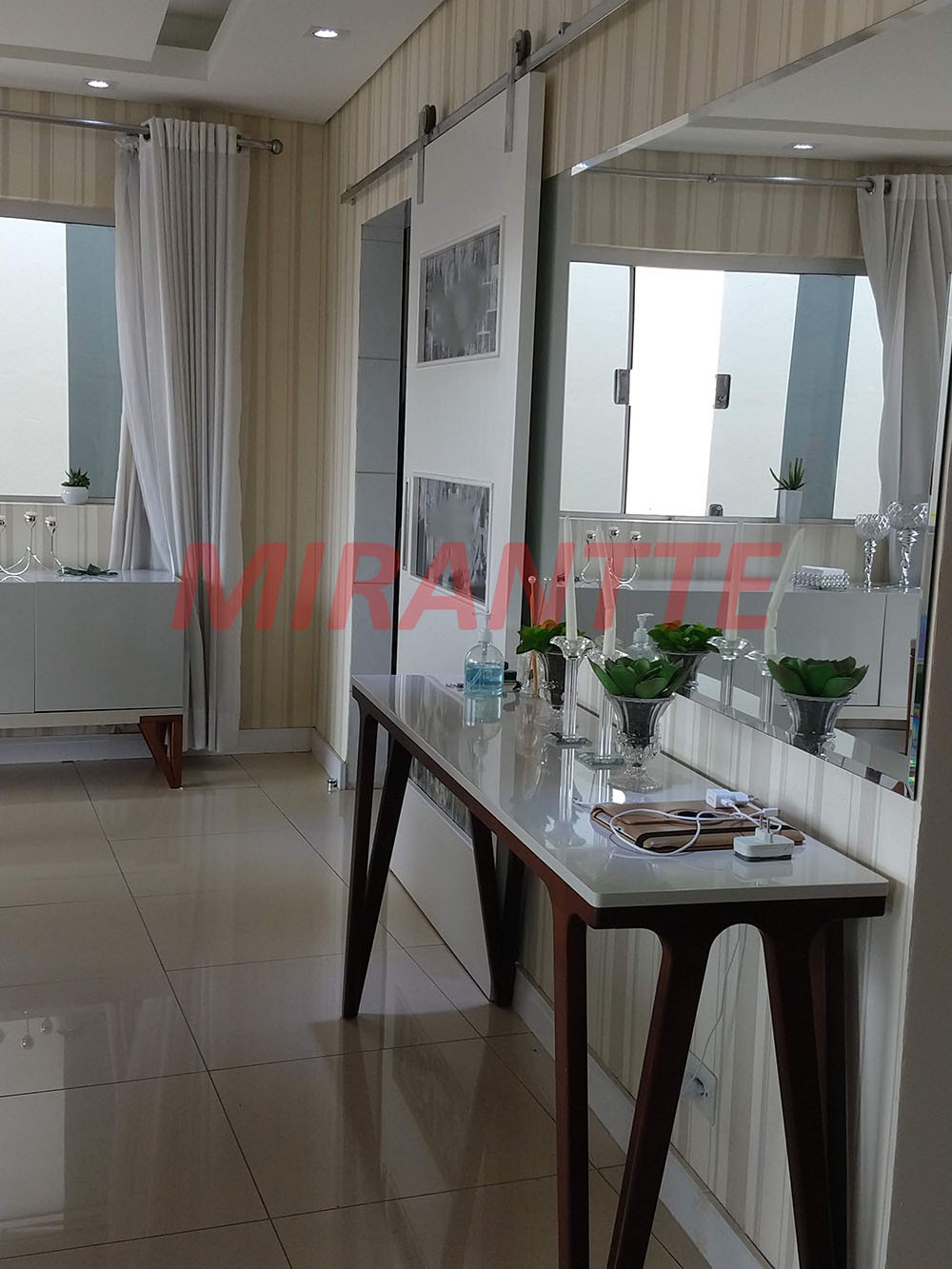 Casa terrea de 401m² com 4 quartos em Vila Rosália