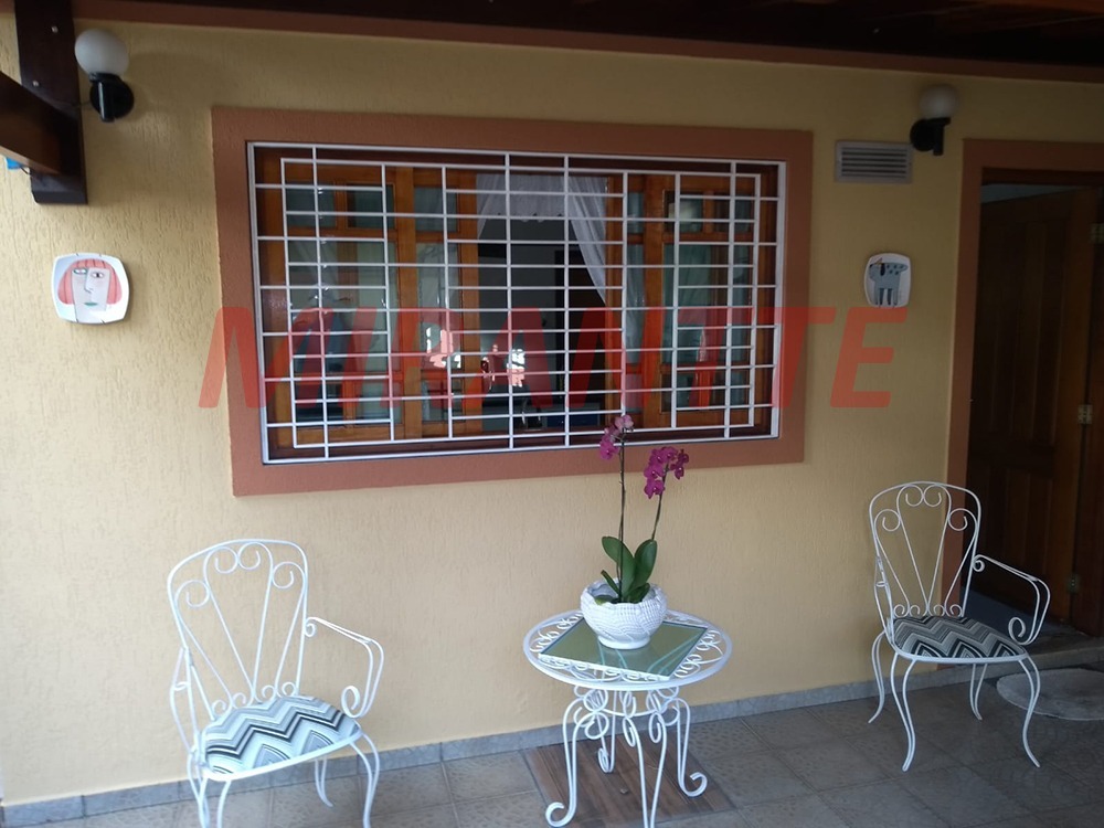 Sobrado de 224m² com 3 quartos em Mandaqui