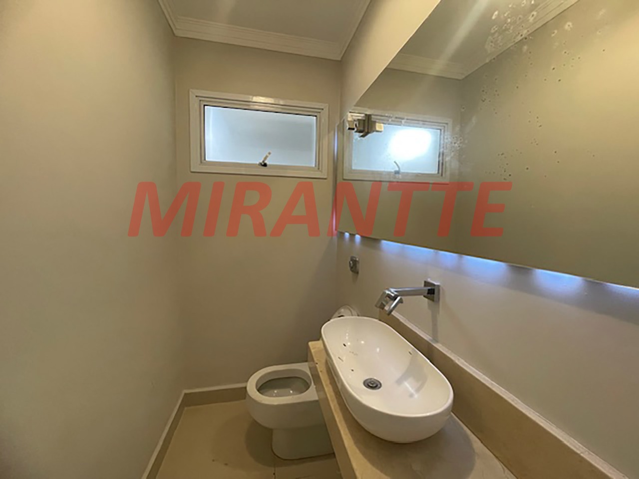 Sobrado de 184m² com 3 quartos em Jardim São Paulo