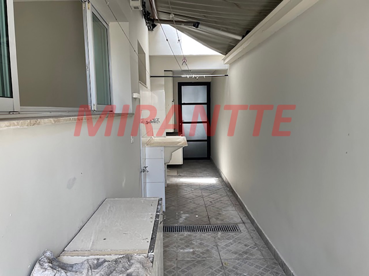 Sobrado de 184m² com 3 quartos em Jardim São Paulo