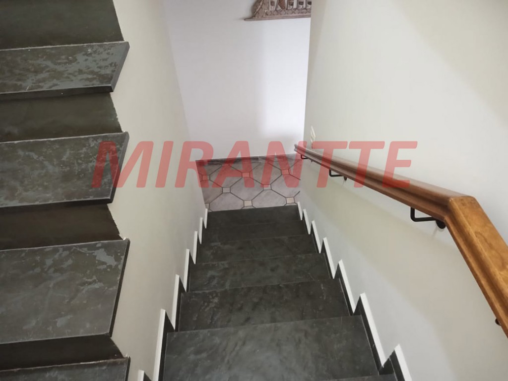 Sobrado de 310m² com 3 quartos em Jardim Centenario