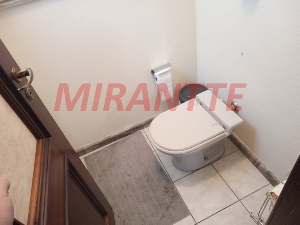 Sobrado de 310m² com 3 quartos em Jardim Centenario