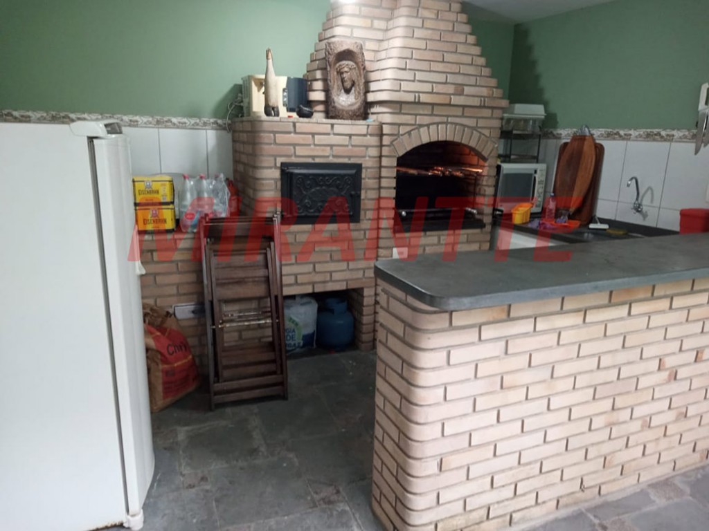 Sobrado de 310m² com 3 quartos em Jardim Centenario