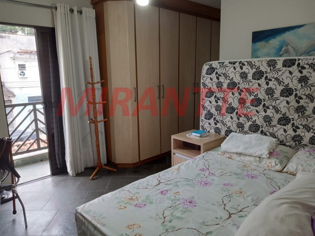 Sobrado de 310m² com 3 quartos em Jardim Centenario