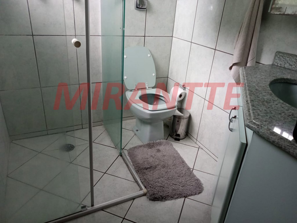 Sobrado de 310m² com 3 quartos em Jardim Centenario
