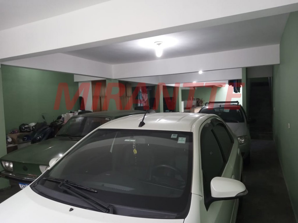 Sobrado de 310m² com 3 quartos em Jardim Centenario