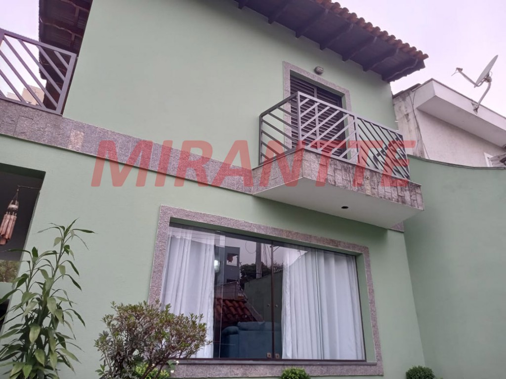 Sobrado de 310m² com 3 quartos em Jardim Centenario