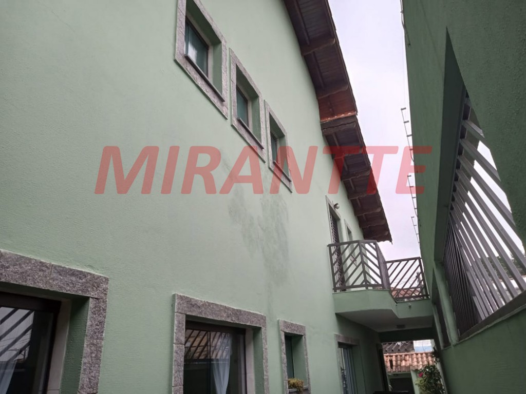 Sobrado de 310m² com 3 quartos em Jardim Centenario