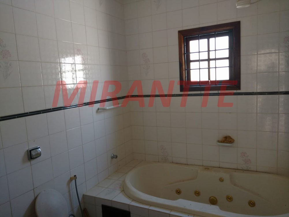 Casa terrea com 3 quartos em Santa Inês