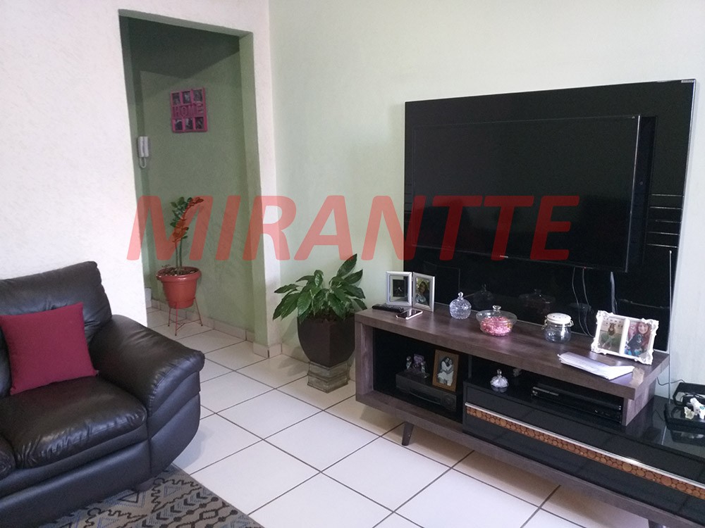 Sobrado de 129m² com 3 quartos em Santana