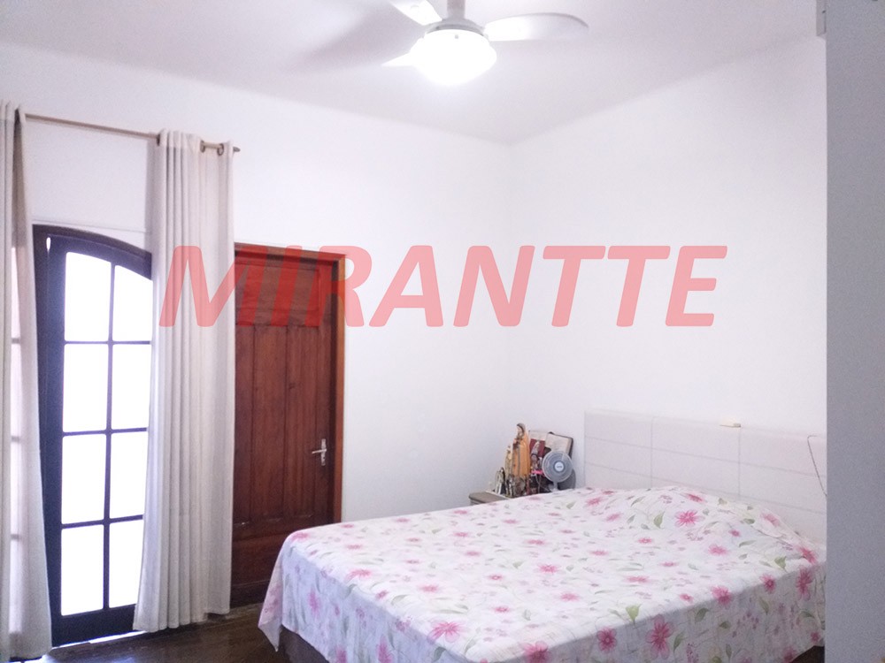 Sobrado de 129m² com 3 quartos em Santana