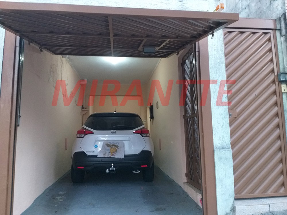 Sobrado de 129m² com 3 quartos em Santana