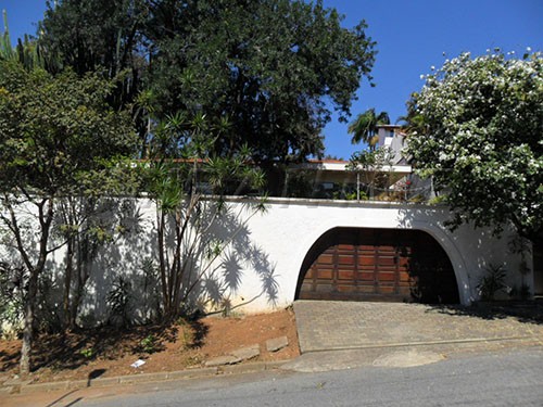 Casa terrea de 430m² com 4 quartos em Tremembe
