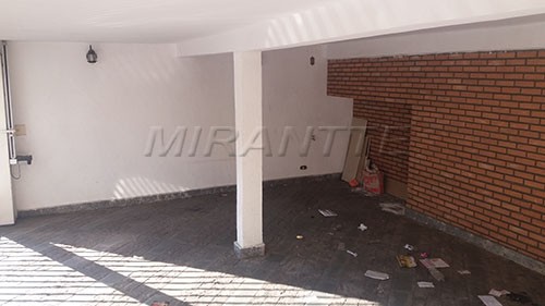 Sobrado de 190m² com 3 quartos em Vila Galvão