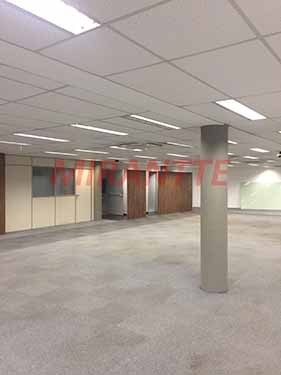 Comercial de 1265m² em Santana