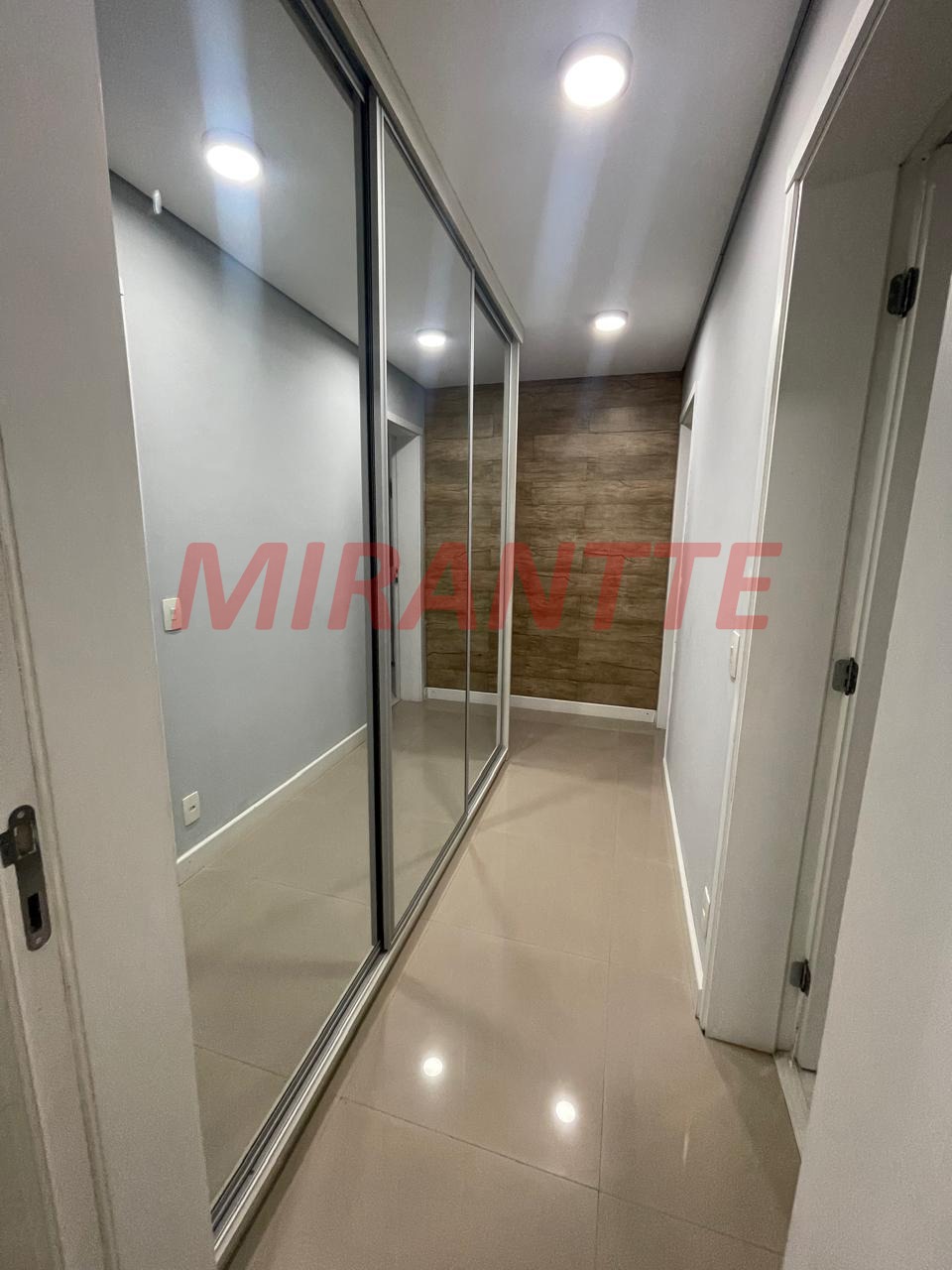 Apartamento de 132m² com 3 quartos em Santana