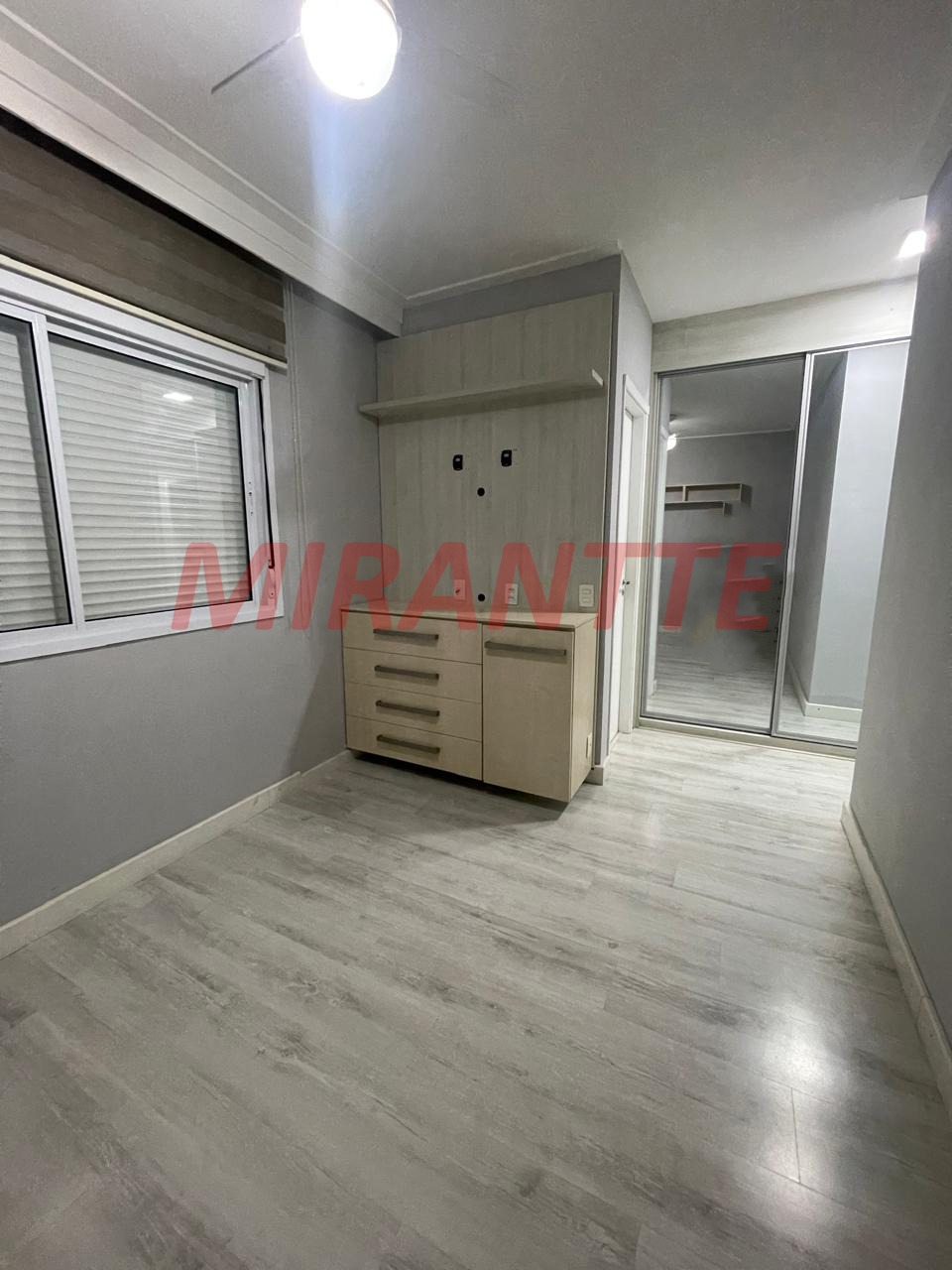 Apartamento de 132m² com 3 quartos em Santana